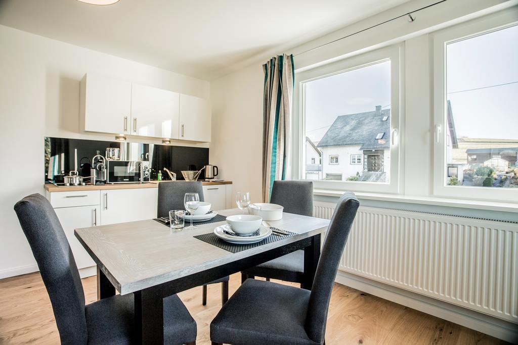 Ferienwohnungen Oliver92 Meuspath Am Nuerburgring Ngoại thất bức ảnh